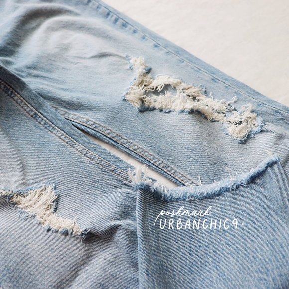 ABERCROMBIE High Rise Mom Jean Light Ripped 28 - Picture 12 of 15
